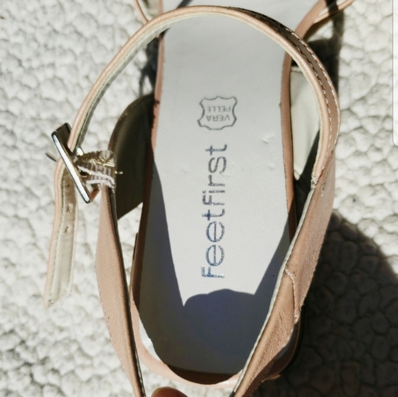 *HOST PICK* Feet First Pink Sandles - Picture 3 of 3